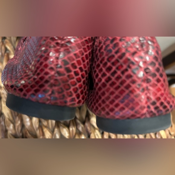 Ralph Lauren RLL Burgundy / Red Snakeskin Ballet Flat Slip On Shoe, Size 8.5 B - Picture 13 of 13